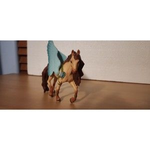 Schleich Bayala FLYING HORSE Decorated Pegasus Figure 70574 Retired